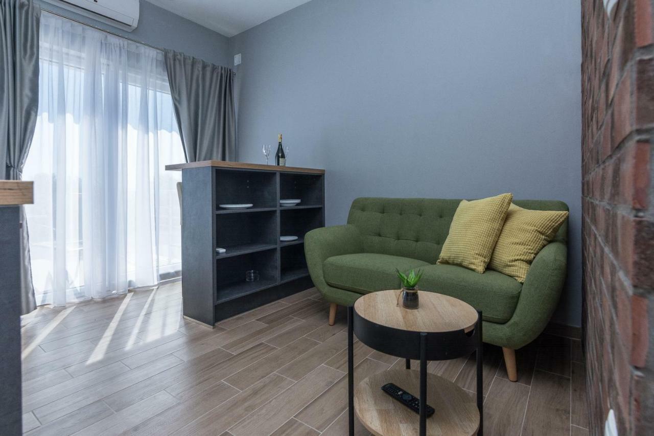 Apartmani Jadranka Starigrad Paklenica Luaran gambar