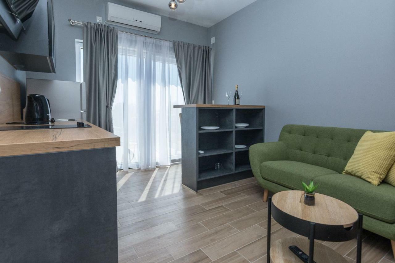 Apartmani Jadranka Starigrad Paklenica Luaran gambar